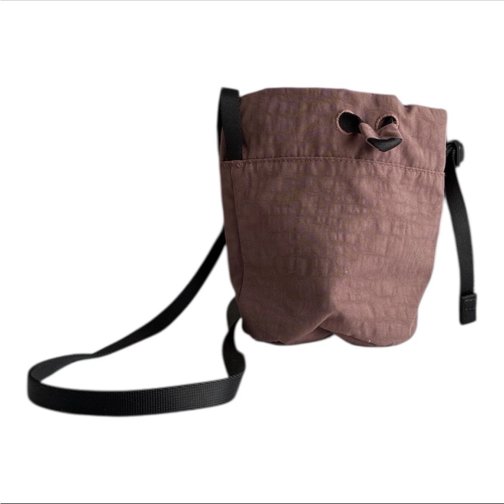 BAGGU Mini Bag in Mauve Rose with Black Strap EUC